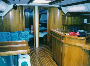 Below deck aboard the Jeanneau 525 (John Beck)